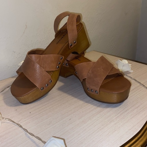 Lucky brand 6 cognac platform leather open toe - Picture 1 of 7